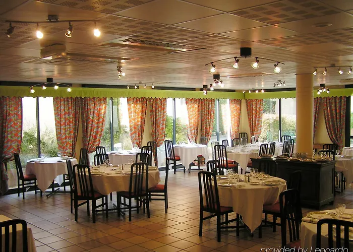 Soleil Et Jardin 3* Solaize