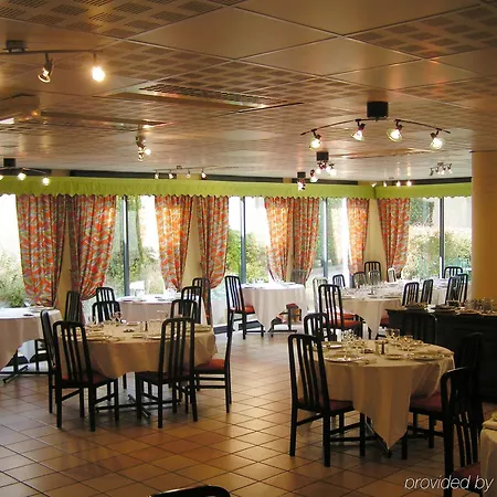Soleil Et Jardin 3* Solaize